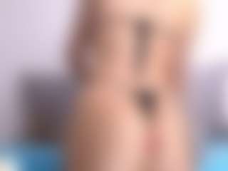 Thayra's Live Sex Cam Show