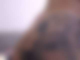 Thayra's Live Sex Cam Show
