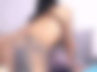 Live cam show with Thayra - Shaved Pussy Lovense on Camsoda