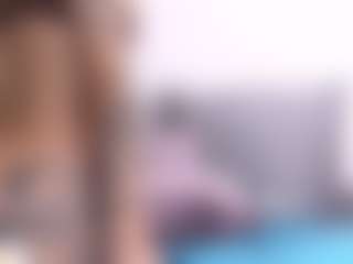 Thayra's Live Sex Cam Show