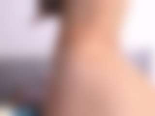 Thayra's Live Sex Cam Show