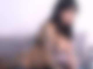 Thayra's Live Sex Cam Show