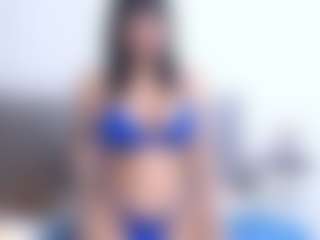 Thayra's Live Sex Cam Show