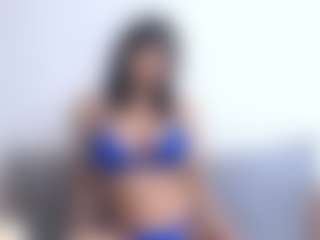 Thayra's Live Sex Cam Show