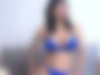 Thayra's Live Sex Cam Show