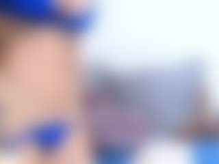 Thayra's Live Sex Cam Show