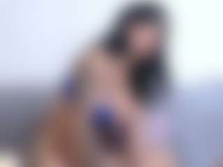 Thayra's Live Sex Cam Show