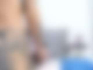 Thayra's Live Sex Cam Show