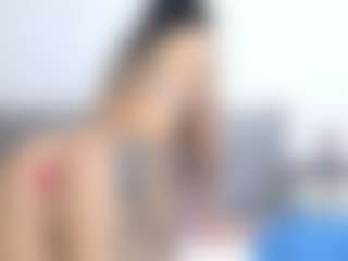Thayra's Live Sex Cam Show