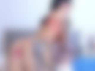 Thayra's Live Sex Cam Show