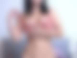 Thayra's Live Sex Cam Show