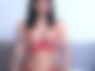 Thayra's Live Sex Cam Show