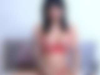 Thayra's Live Sex Cam Show