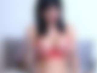 Thayra's Live Sex Cam Show