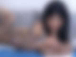 Thayra's Live Sex Cam Show