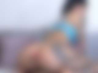Thayra's Live Sex Cam Show