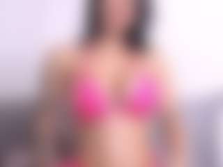 Thayra's Live Sex Cam Show