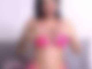 Thayra's Live Sex Cam Show
