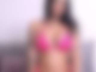 Thayra's Live Sex Cam Show