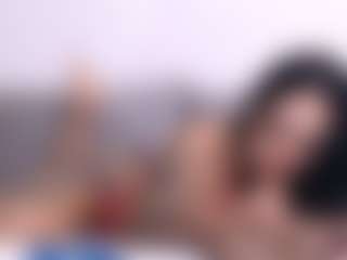 Thayra's Live Sex Cam Show