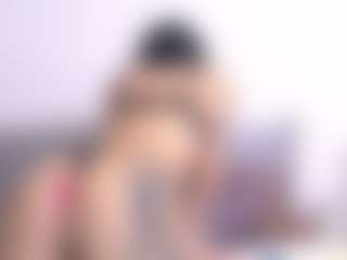 Thayra's Live Sex Cam Show
