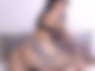 Thayra's Live Sex Cam Show