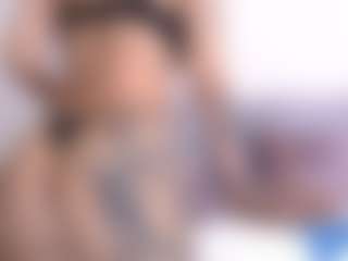 Thayra's Live Sex Cam Show