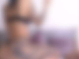 Thayra's Live Sex Cam Show