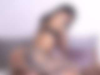 Thayra's Live Sex Cam Show