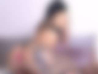 Thayra's Live Sex Cam Show