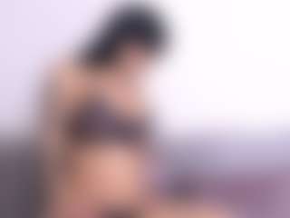 Thayra's Live Sex Cam Show