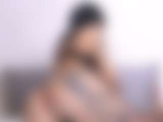 Thayra's Live Sex Cam Show