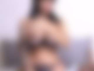 Thayra's Live Sex Cam Show