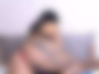 Thayra's Live Sex Cam Show
