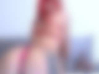 Thayra's Live Sex Cam Show
