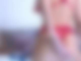 Thayra's Live Sex Cam Show