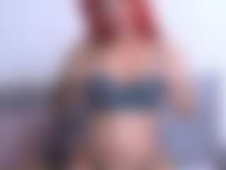 Thayra's Live Sex Cam Show