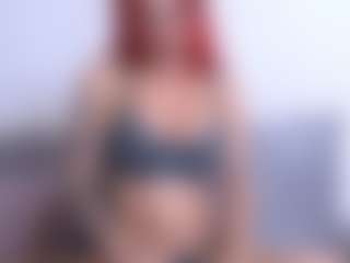 Thayra's Live Sex Cam Show