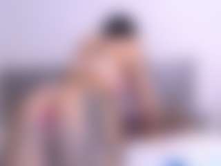 Thayra's Live Sex Cam Show