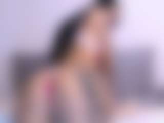 Thayra's Live Sex Cam Show