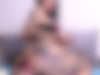 Thayra's Live Sex Cam Show