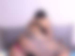 Thayra's Live Sex Cam Show
