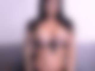 Thayra's Live Sex Cam Show