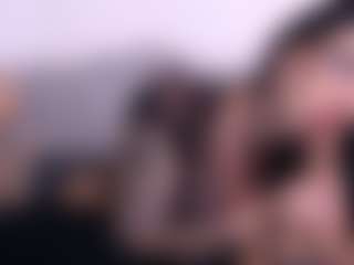 Thayra's Live Sex Cam Show