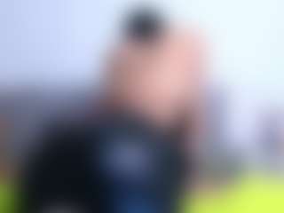 Thayra's Live Sex Cam Show
