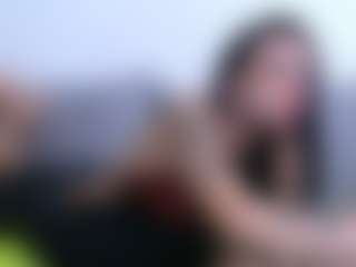 Thayra's Live Sex Cam Show