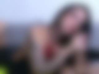 Thayra's Live Sex Cam Show