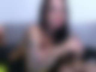 Thayra's Live Sex Cam Show