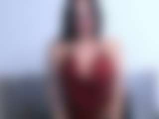 Thayra's Live Sex Cam Show