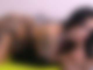 Thayra's Live Sex Cam Show